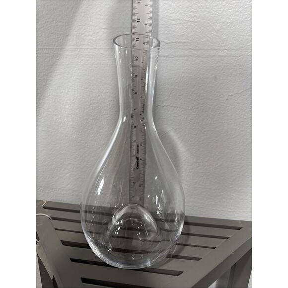 Clear Glass Wine Decanter, 11 inches Wine Serving - Picture 5 of 9